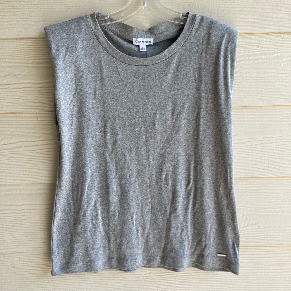 NWT Calvin Klein sleeveless Padded Shirt Gray - Size Large🤗